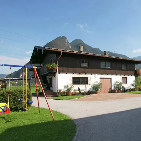 Schleicherhof Apartment *